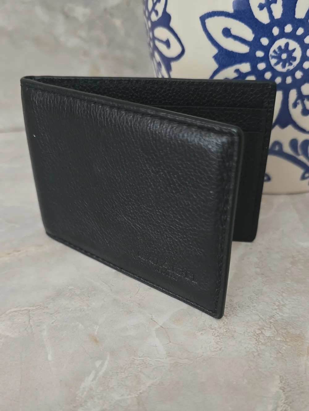 COACH Men's Compact Billfold Card Case Wallet Black Pebbled Leather NWOT